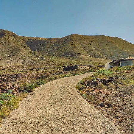 Dama De Famara Villa Teguise (Lanzarote)