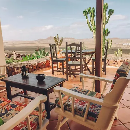 Villa Dama De Famara *