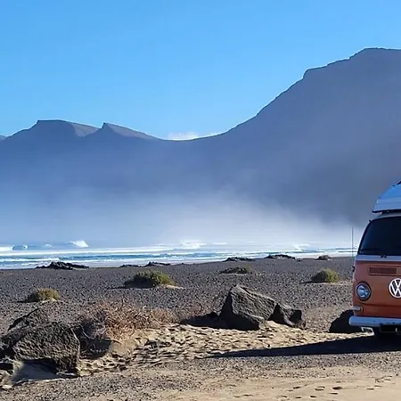 Villa Dama De Famara *