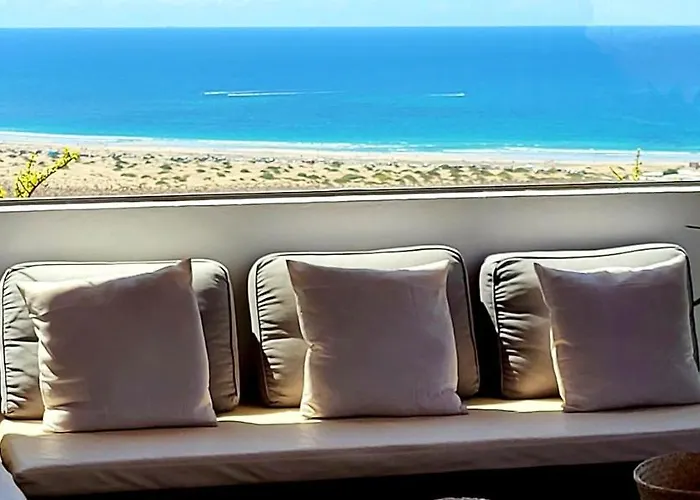 Dama De Famara * Teguise (Lanzarote)